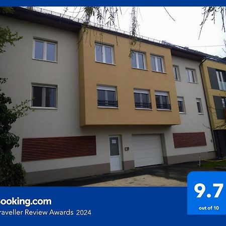 Blonde River Apartman Mora סגד מראה חיצוני תמונה